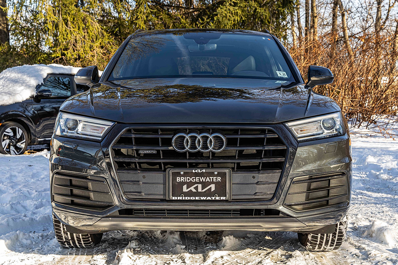 Used 2020 Audi Q5 2.0T Premium w/ Titanium Sport Package image 2