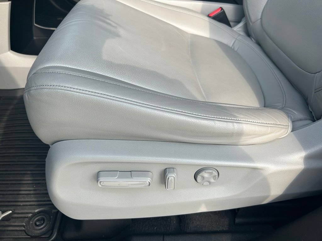 Used 2024 Honda Odyssey EX-L image 45