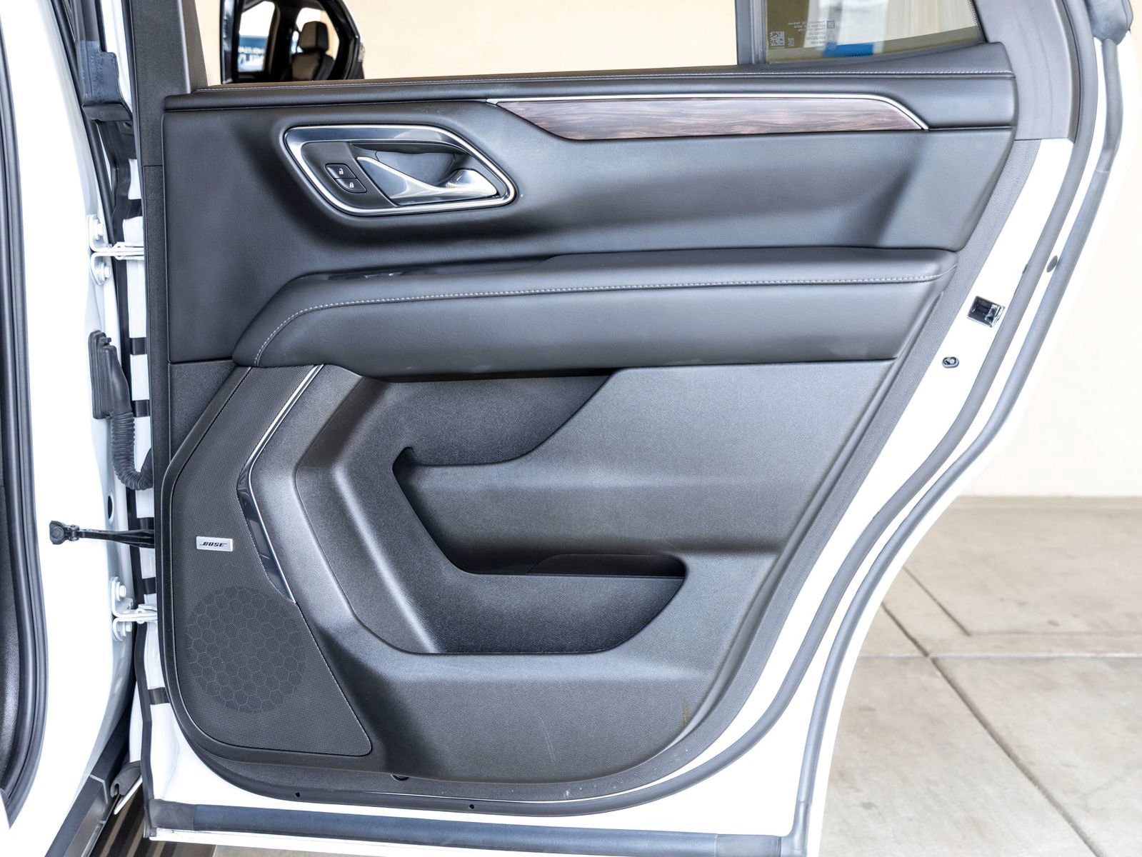 Used 2023 Chevrolet Tahoe LT w/ LT Signature Plus Package image 23