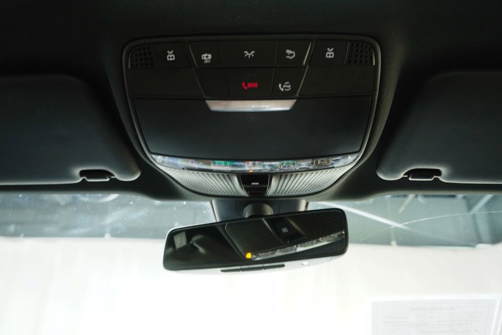 Used 2020 Mercedes-Benz E 350 4MATIC Sedan image 24