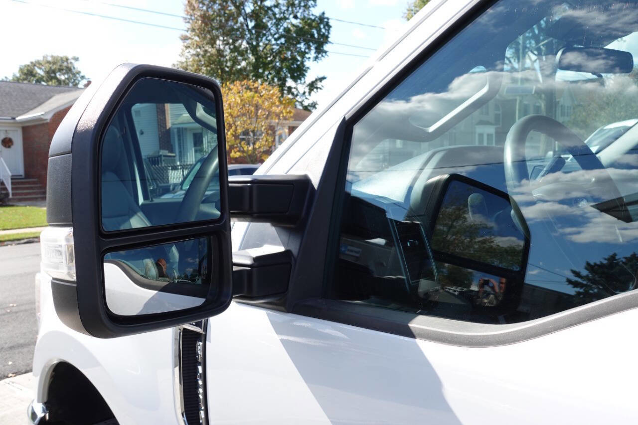 Used 2022 Ford F250 XLT image 13