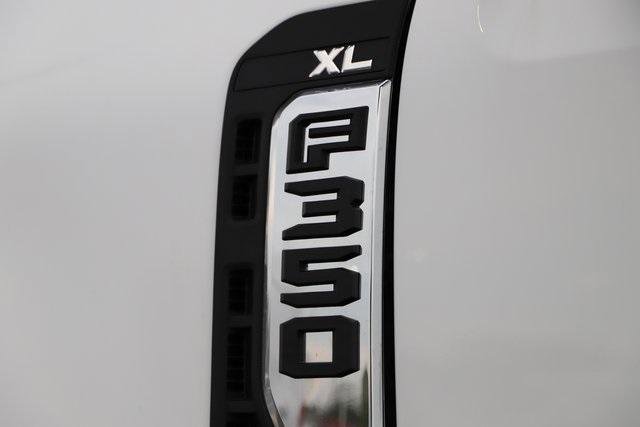 New 2026 Ford F350 XL image 3
