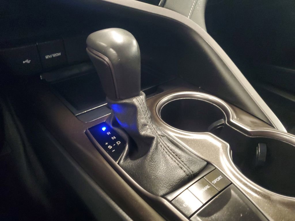 Used 2023 Toyota Camry SE image 28
