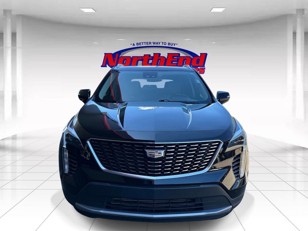 Used 2023 Cadillac XT4 Premium Luxury AWD/4WD image 8