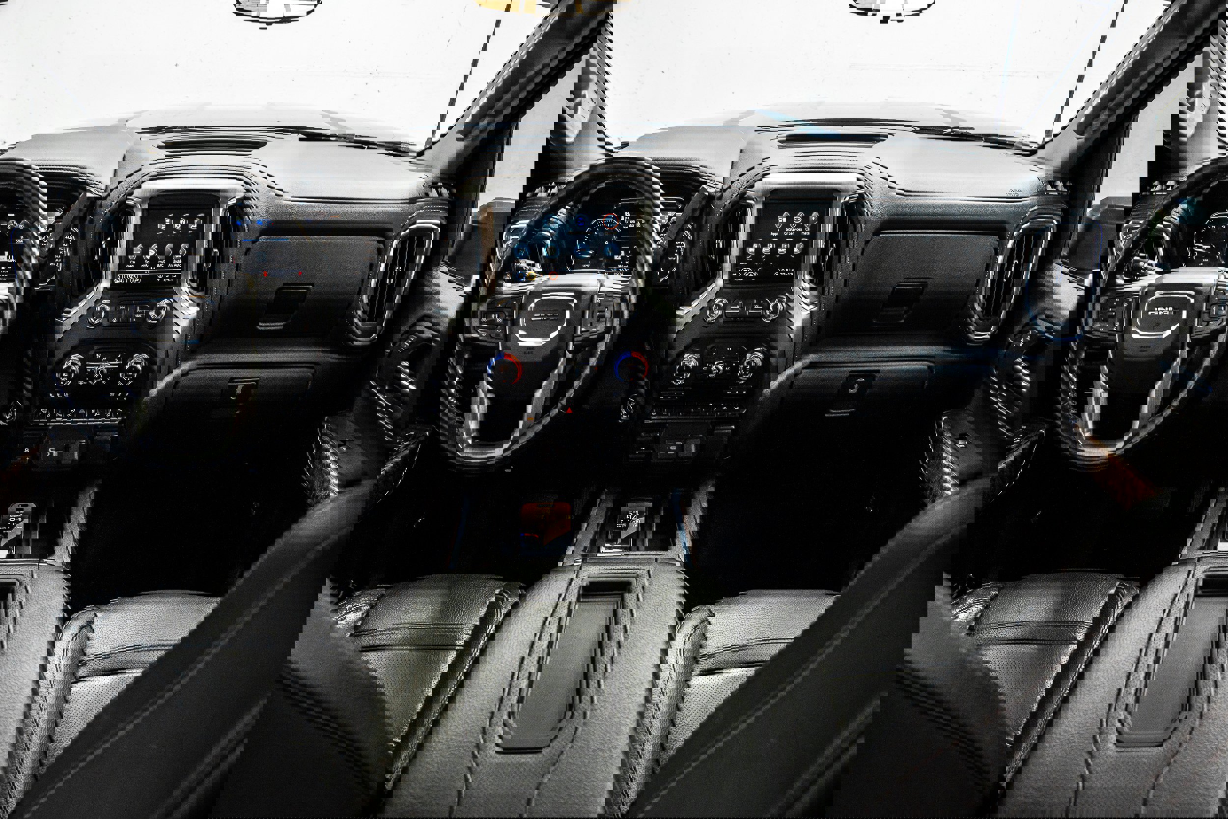 Used 2021 GMC Sierra 3500 Denali w/ Denali Ultimate Package image 30