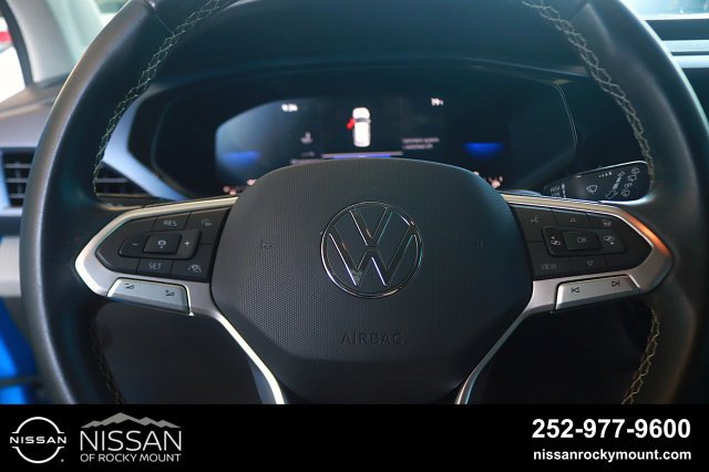 Used 2023 Volkswagen Taos SE w/ Black Wheel Package FWD image 18
