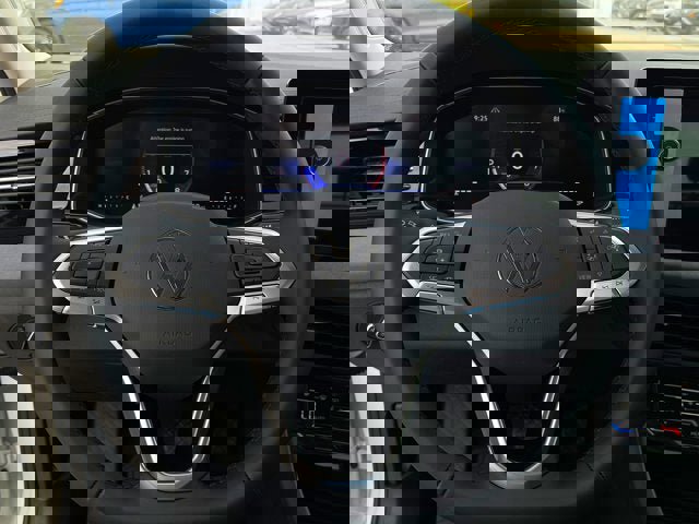 New 2025 Volkswagen Jetta SE image 18