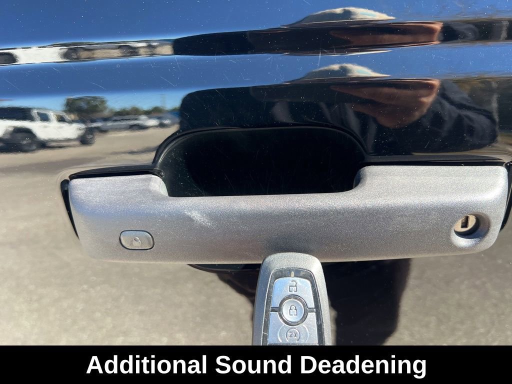 Used 2023 Ford Bronco Wildtrak image 18