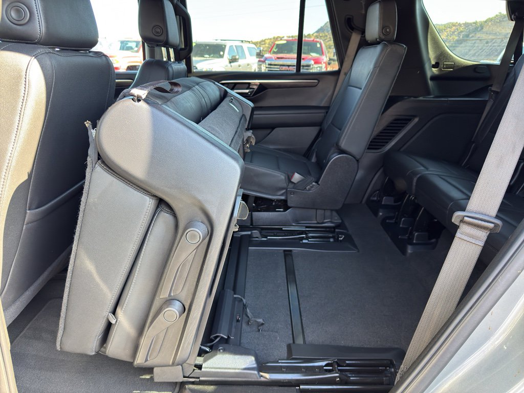 Used 2025 Chevrolet Tahoe LT image 20