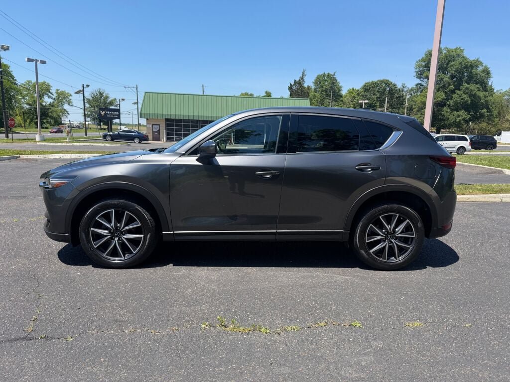 Used 2017 MAZDA CX-5 Grand Touring w/ Premium Package AWD/4WD image 3