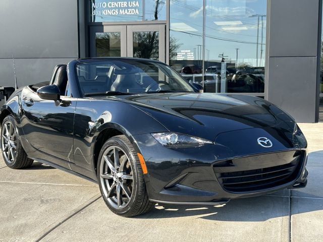 Used 2017 MAZDA MX-5 Miata Grand Touring RWD image 11