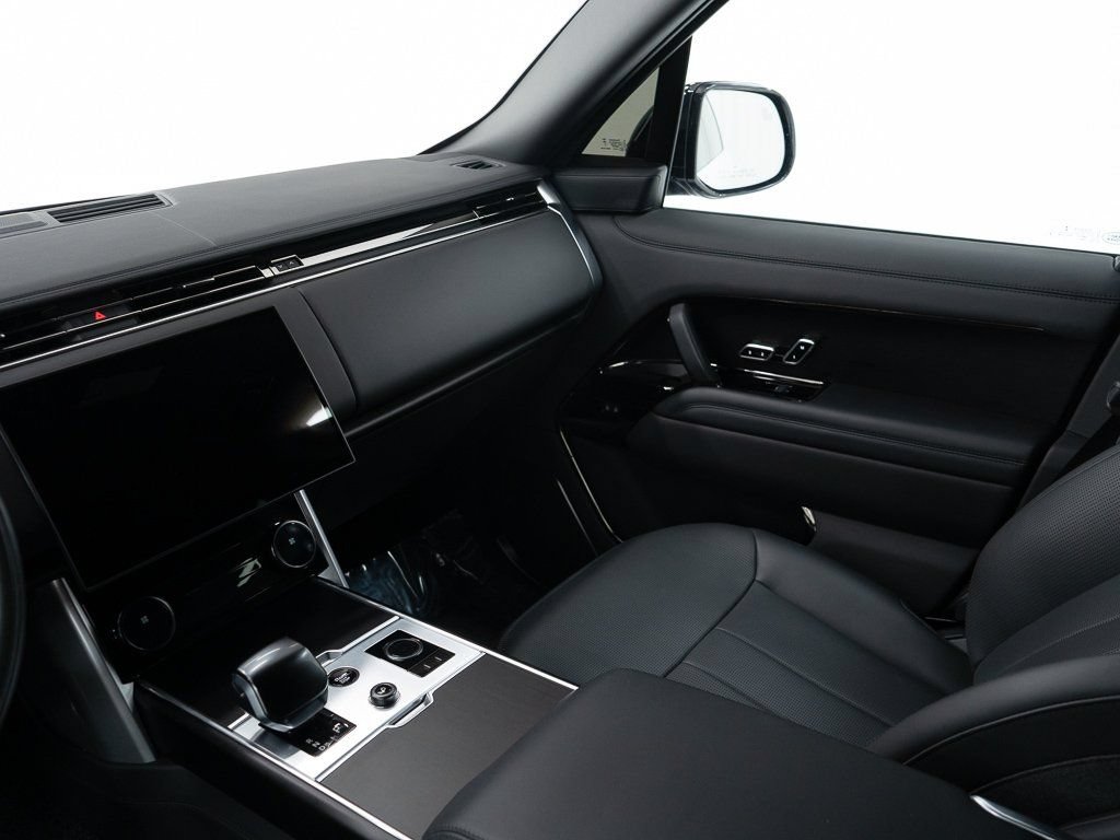Used 2023 Land Rover Range Rover SV AWD/4WD image 36