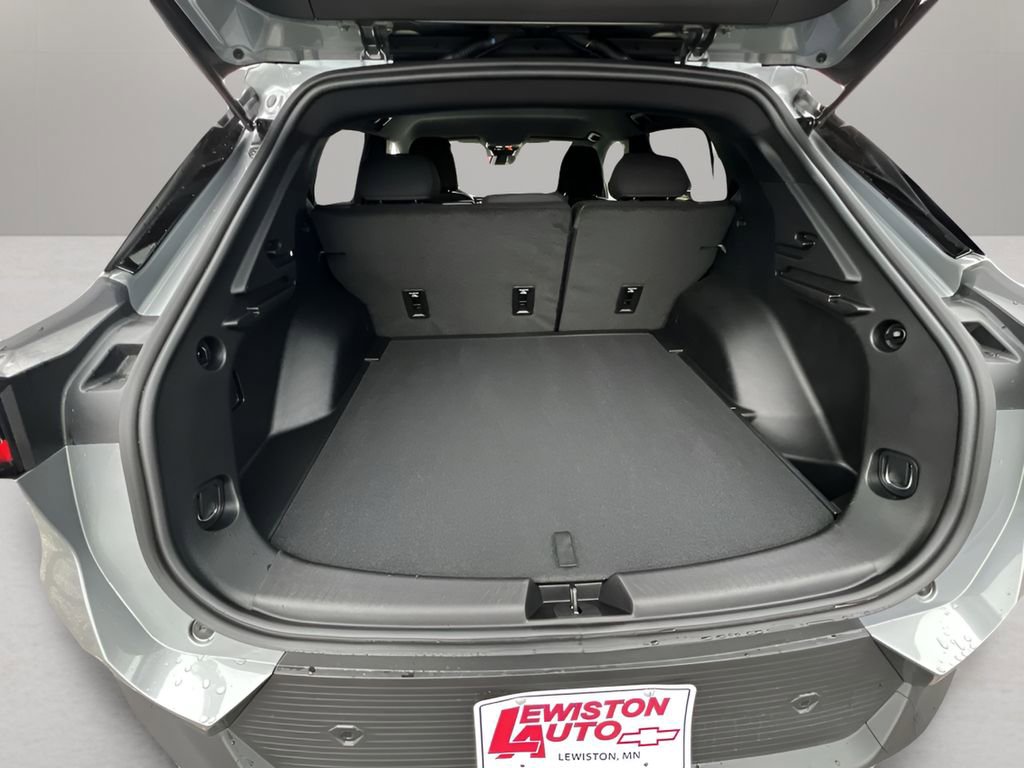 New 2026 Chevrolet Equinox EV LT image 23