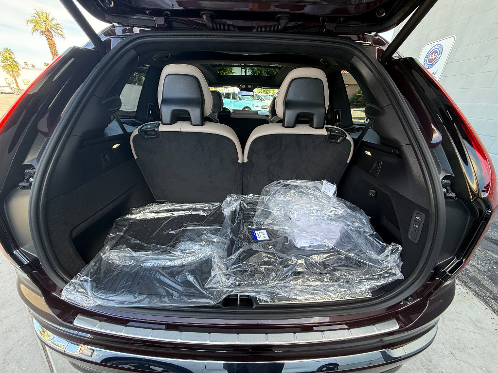 New 2026 Volvo XC90 B6 Ultra w/ Lounge Package image 35