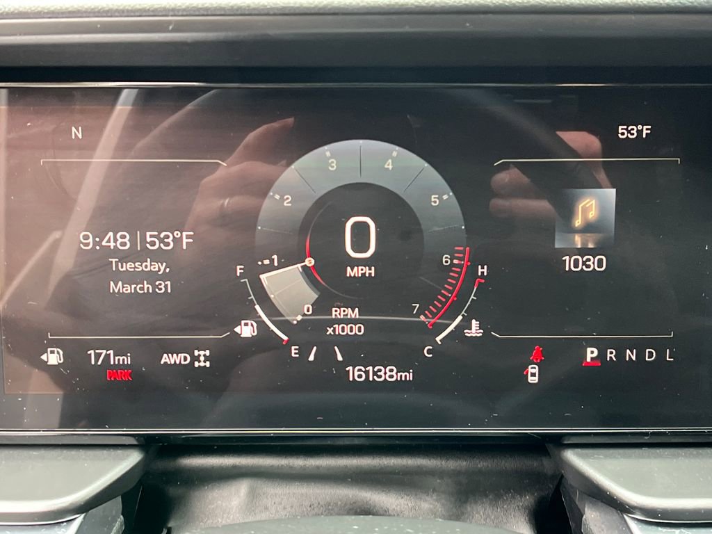 Used 2025 GMC Terrain Elevation image 15