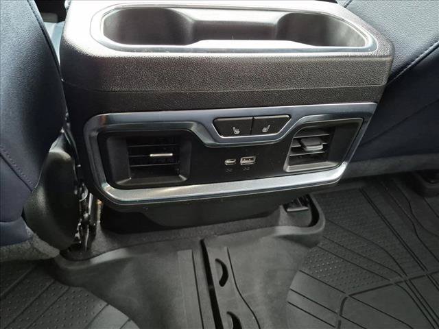 Used 2022 Chevrolet Silverado 1500 High Country w/ High Country Premium Package AWD/4WD image 17