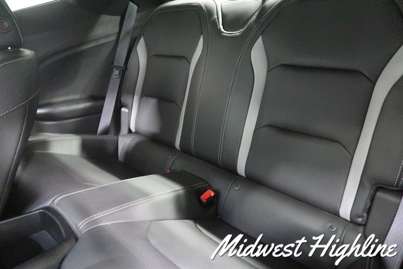 Used 2017 Chevrolet Camaro SS RWD image 37