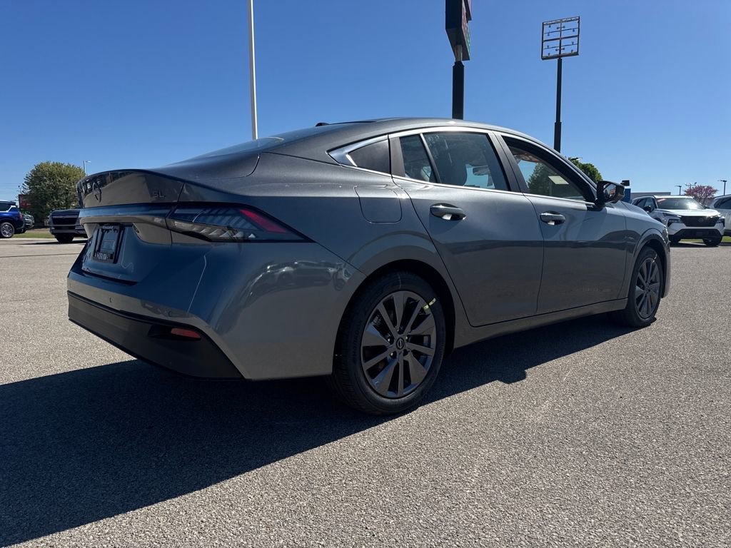 New 2026 Nissan Sentra SL w/ Floor Mat Package FWD image 6