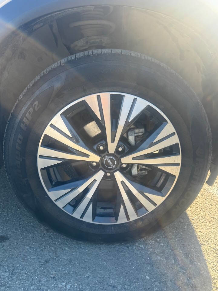 Used 2023 Nissan Rogue SV image 19