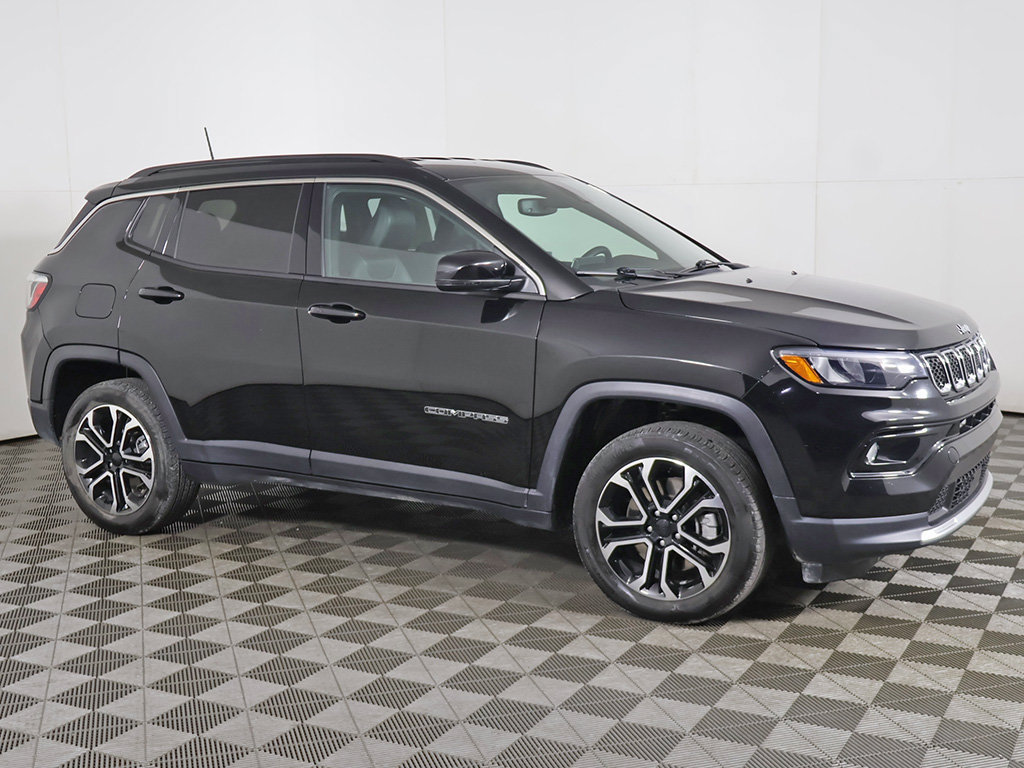 Used 2023 Jeep Compass Limited AWD/4WD image 12