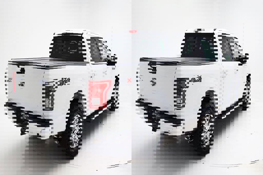 Used 2015 Ford F150 XLT w/ Equipment Group 302A Luxury image 8