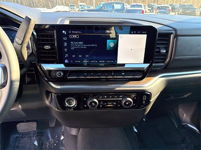 Certified 2024 Chevrolet Silverado 1500 LT image 24