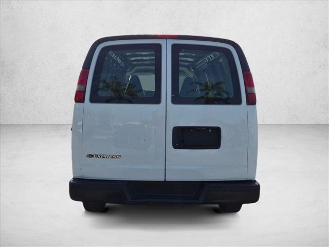 Used 2020 Chevrolet Express 2500 Extended w/ Driver Convenience Package RWD image 6