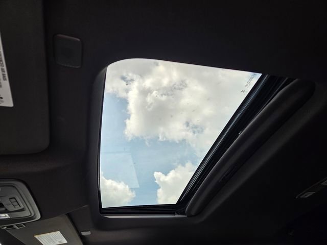 Used 2025 Chevrolet Silverado 2500 LTZ w/ LTZ Premium Package image 7