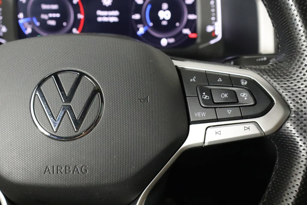 Used 2020 Volkswagen Atlas Cross Sport SEL R-Line AWD/4WD image 10