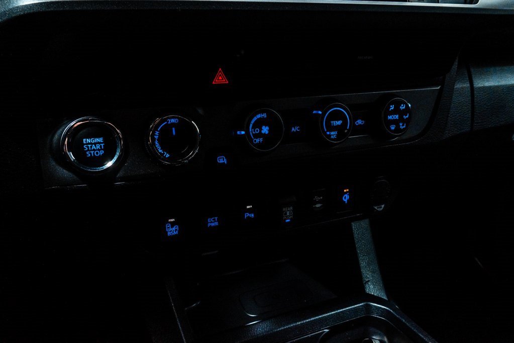 Used 2019 Toyota Tacoma 4x4 Double Cab image 17