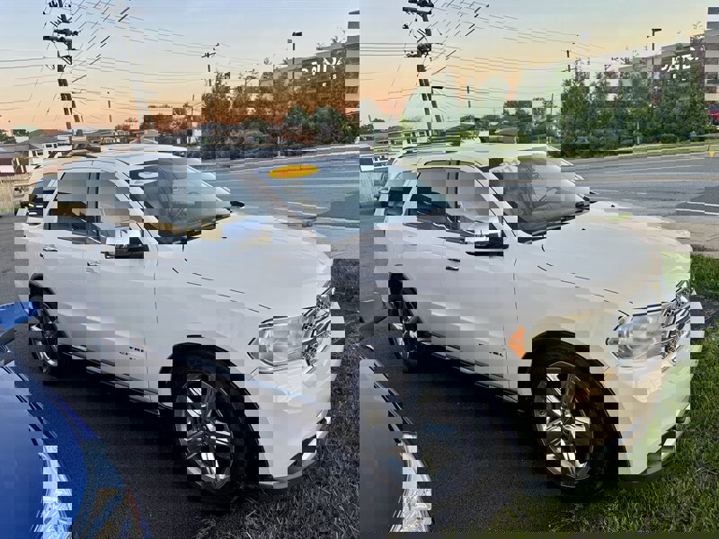 Used 2011 Dodge Durango Citadel w/ Trailer Tow Group IV image 3