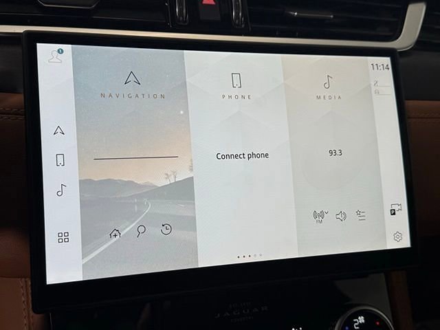 New 2026 Jaguar F-PACE R-Dynamic S image 32