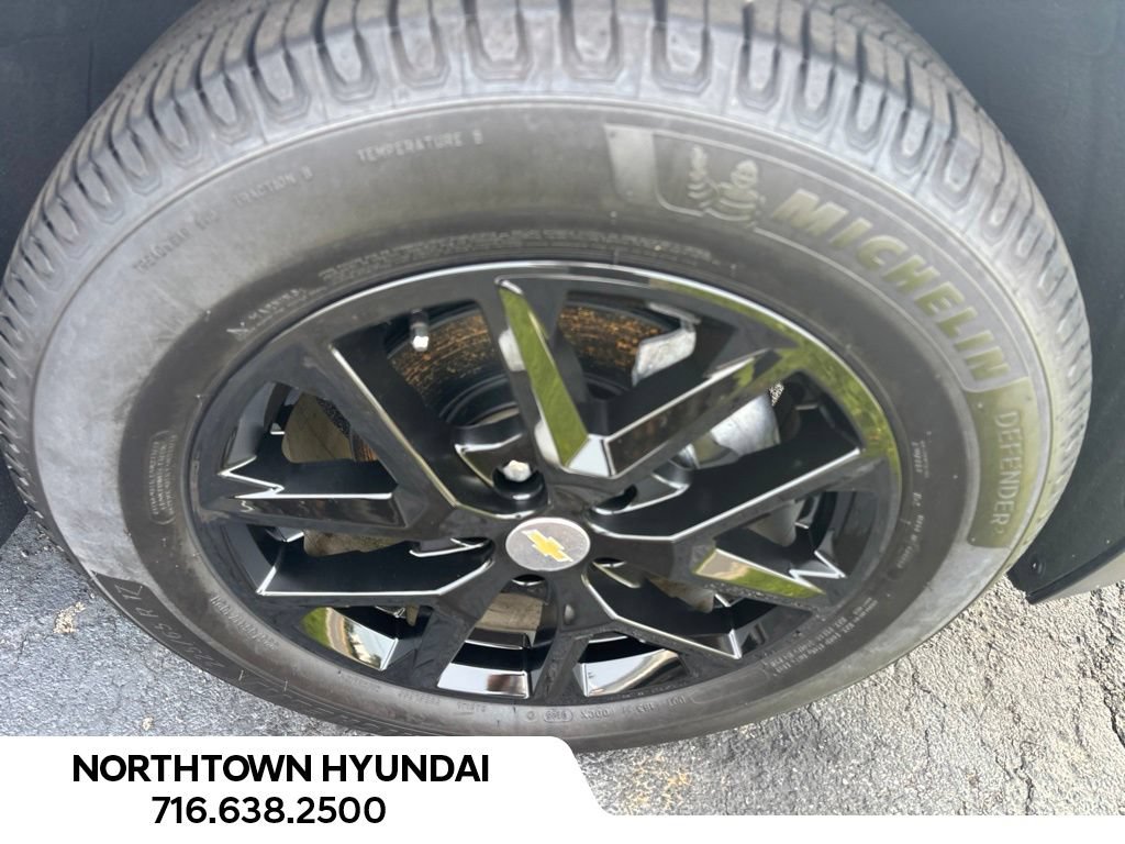 Used 2023 Chevrolet Equinox LT FWD image 39