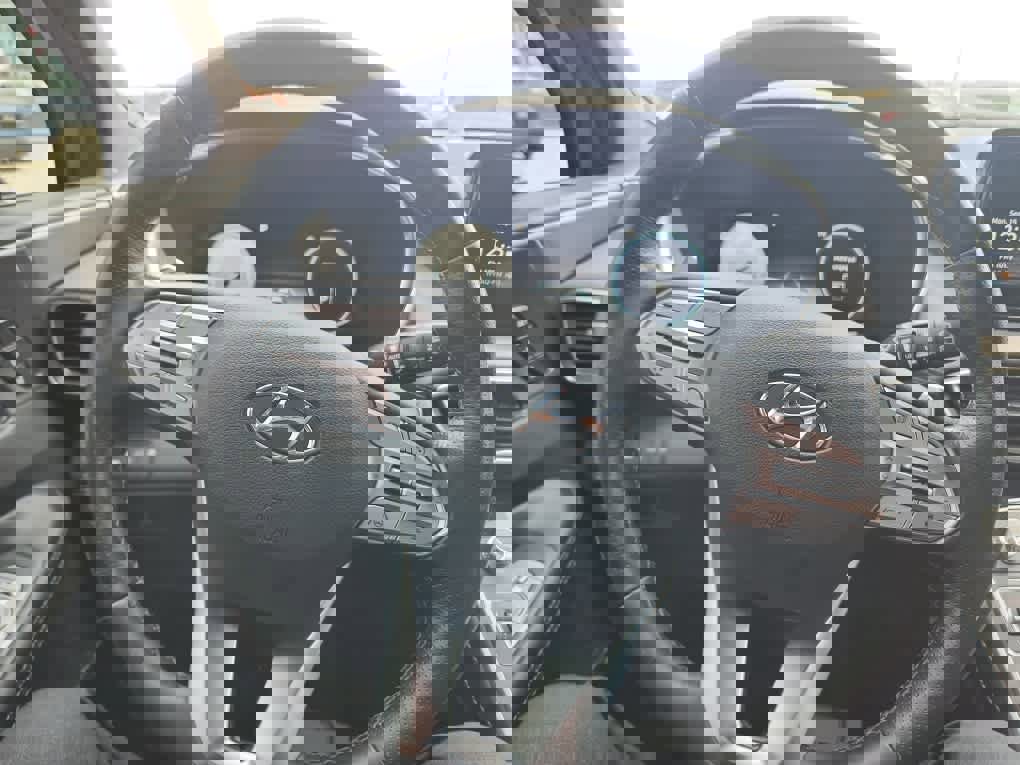 Used 2022 Hyundai Santa Fe Calligraphy image 30