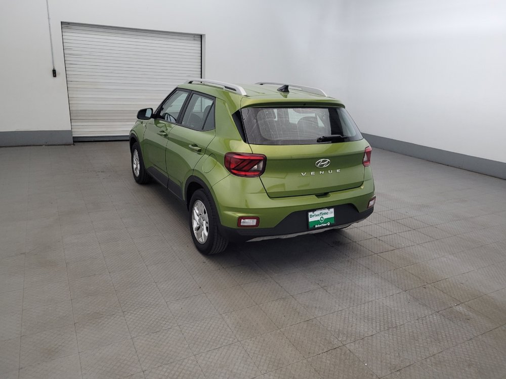 Used 2020 Hyundai Venue SEL w/ Convenience Package FWD image 5