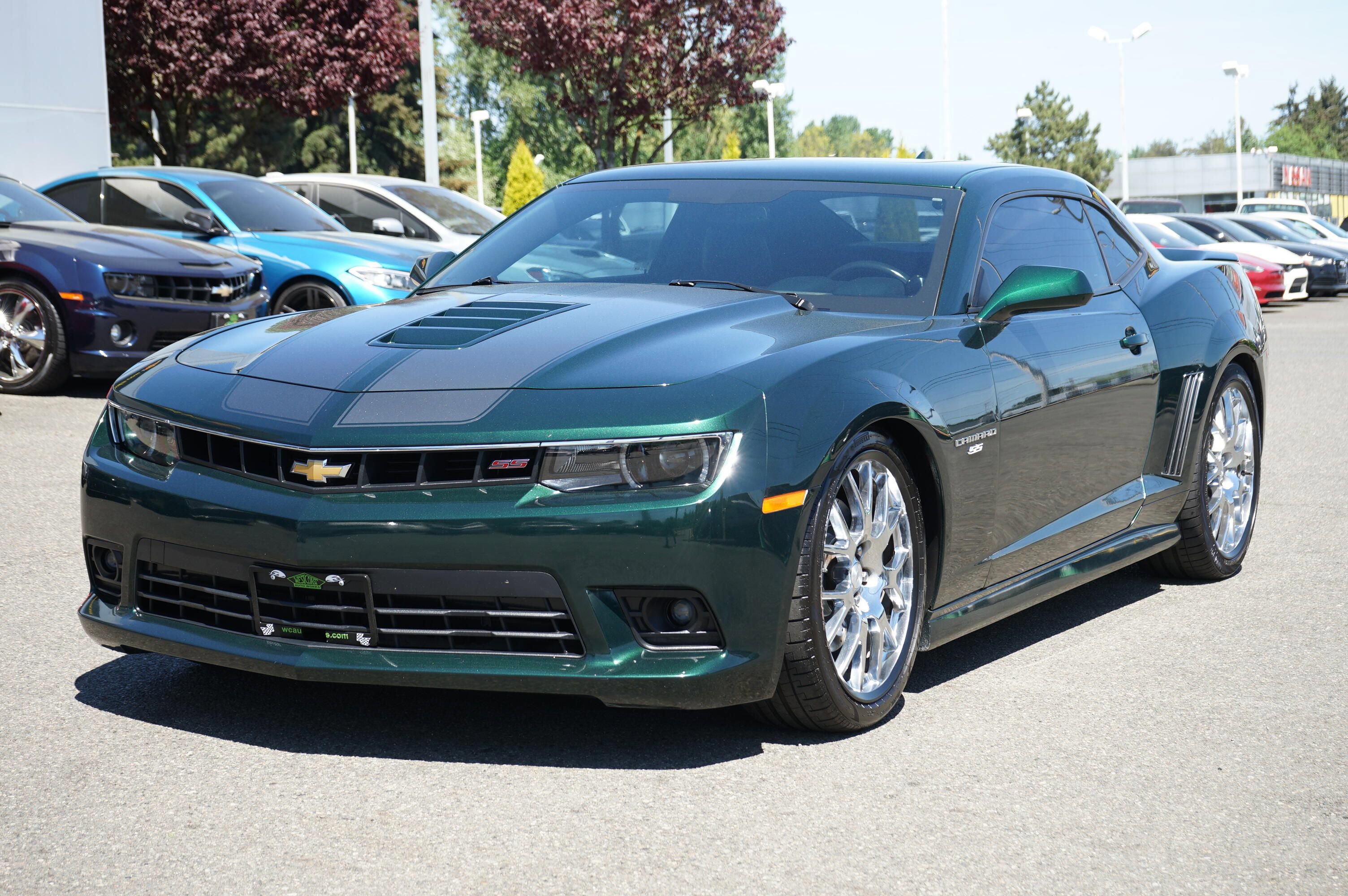 Used 2015 Chevrolet Camaro SS w/ Green Flash Special Edition RWD video 1