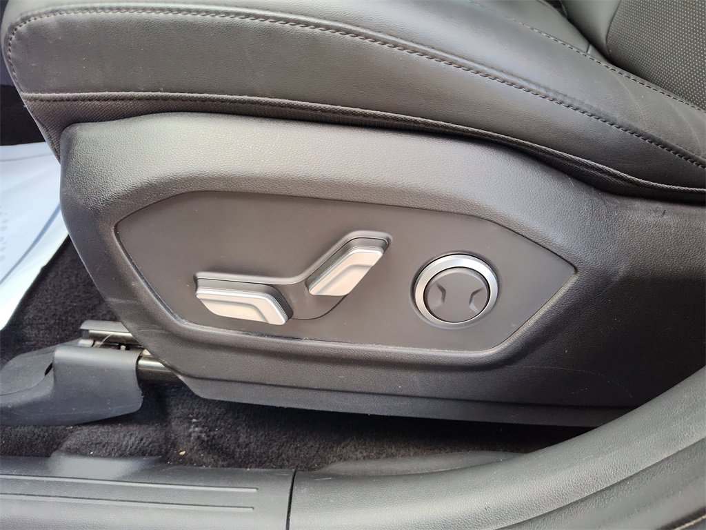 Used 2024 Hyundai Santa Fe SEL image 25