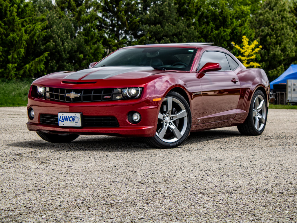Used 2010 Chevrolet Camaro SS w/ RS Package RWD image 39
