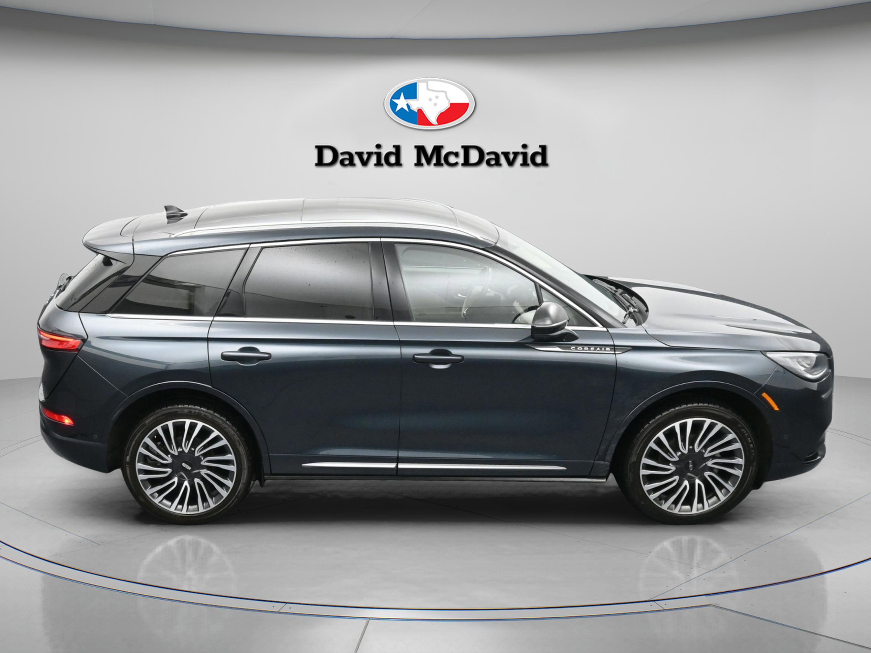 Used 2022 Lincoln Corsair Reserve w/ Equipment Group 201A AWD/4WD image 42
