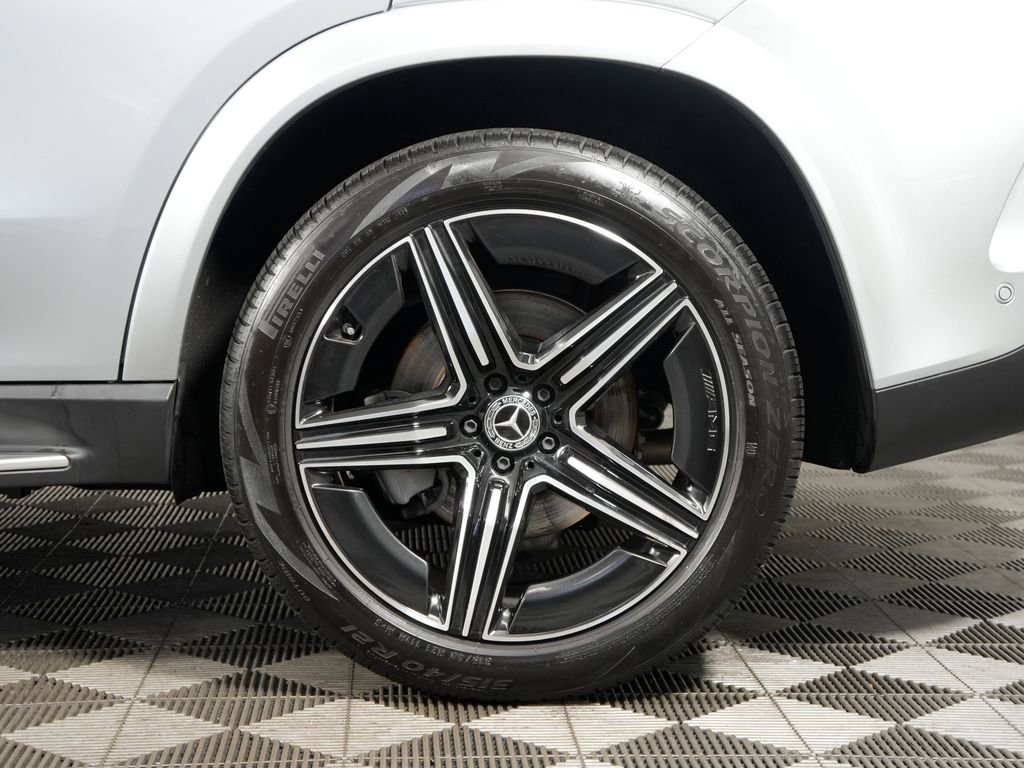 Certified 2025 Mercedes-Benz GLE 450e 4MATIC image 10