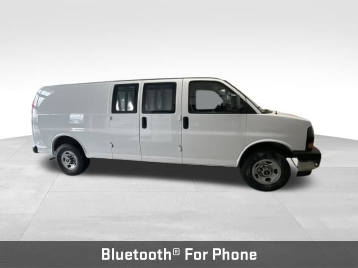Certified 2022 GMC Savana 2500 Extended w/ Driver Convenience Package RWD image 10