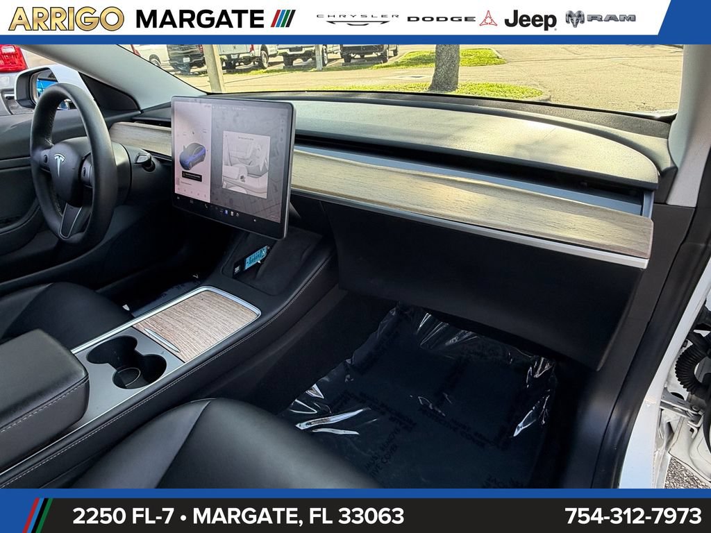 Used 2021 Tesla Model 3 Standard Range Plus RWD image 18