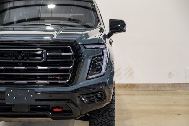 Used 2025 GMC Yukon XL AT4 Ultimate image 3
