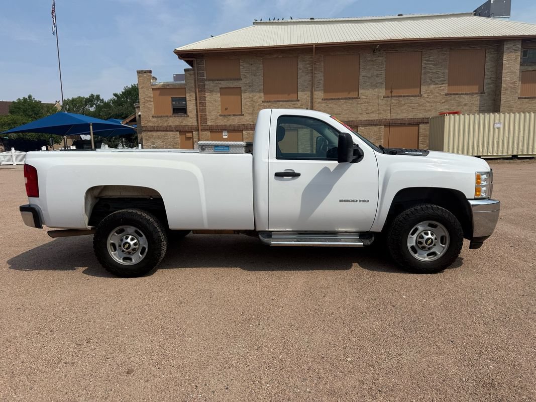 Used 2011 Chevrolet Silverado 2500 W/T AWD/4WD image 10