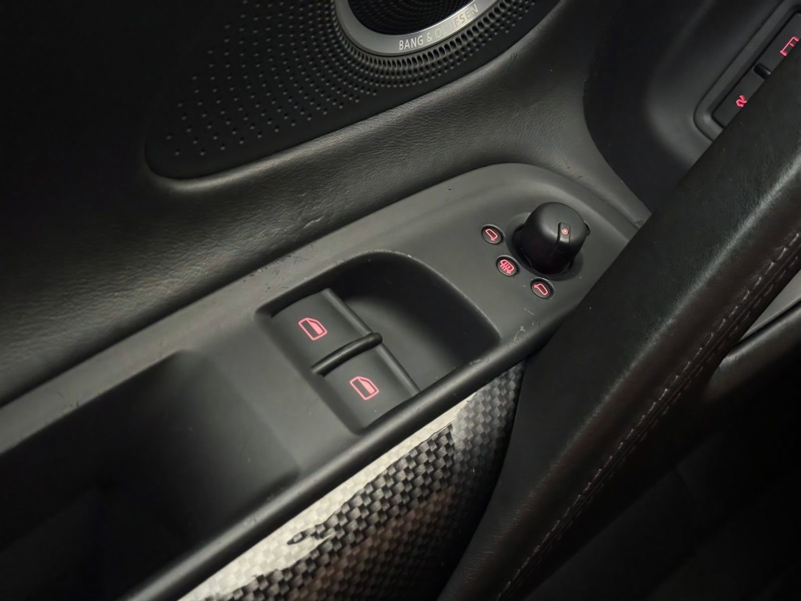 Used 2008 Audi R8 V8 image 12