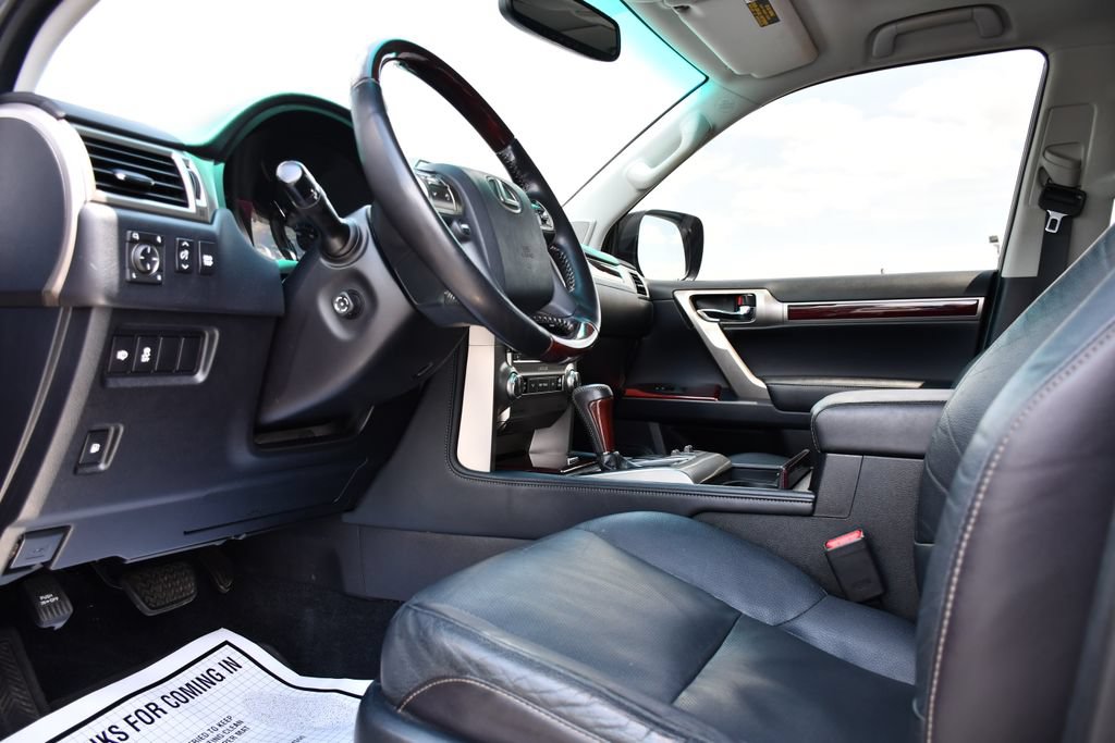Used 2018 Lexus GX 460 Premium AWD/4WD image 17