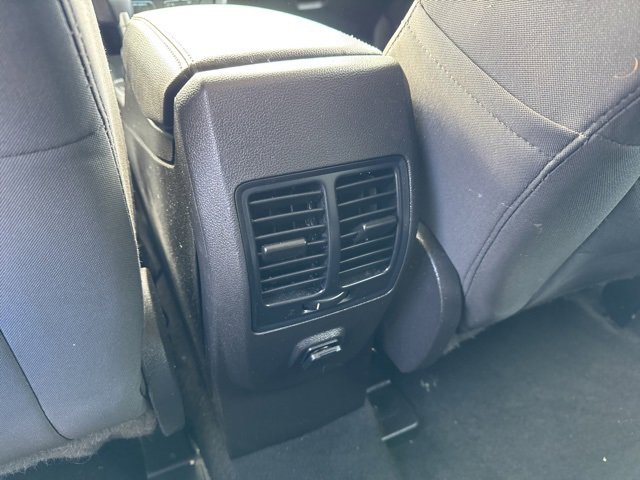 Used 2017 Ford Escape SE image 15