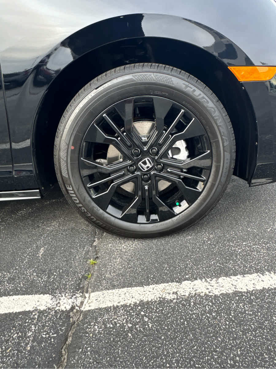 New 2026 Honda Odyssey Sport-L image 17