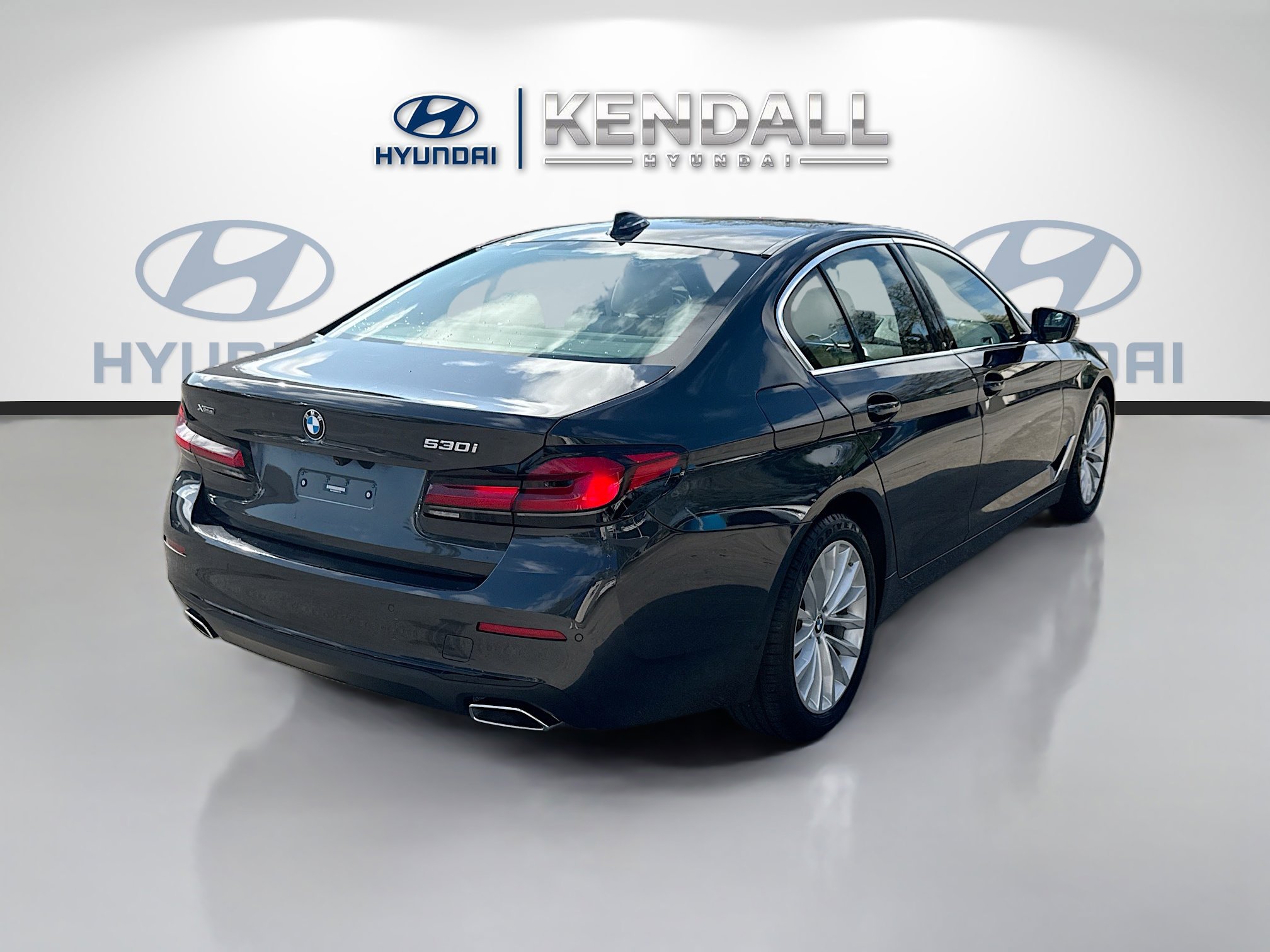 Used 2022 BMW 530i xDrive image 6