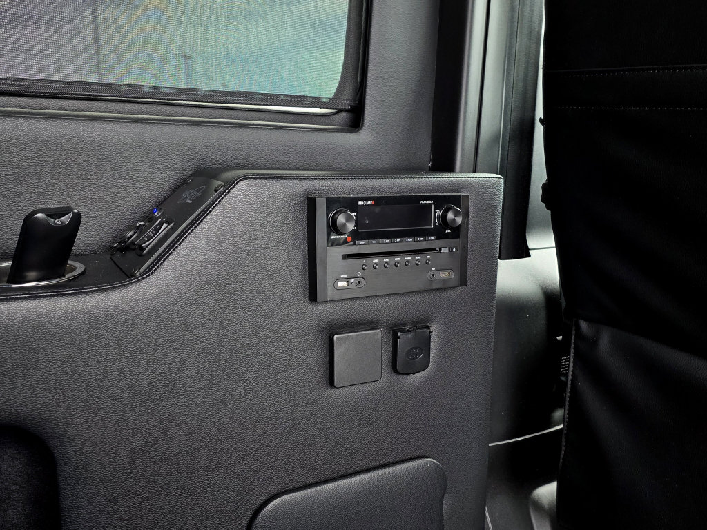 Used 2023 RAM ProMaster 3500 w/ Premium Appearance Group FWD image 26